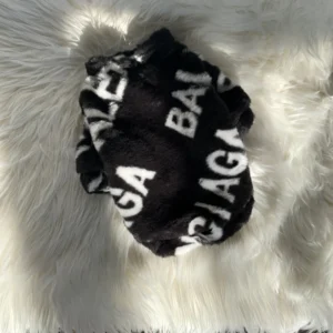 Manteau en fausse fourrure douce pour animaux de compagnie de mode