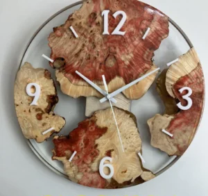 Horloges murales en bois faites main / Handmade Wooden Wall Clocks